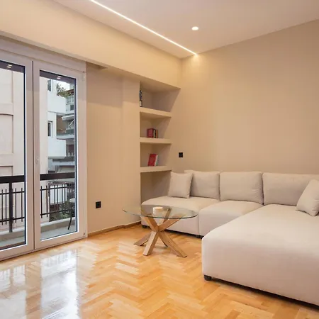 Urban Spacious Apartment Near Kallimarmaron Athens Exterior photo