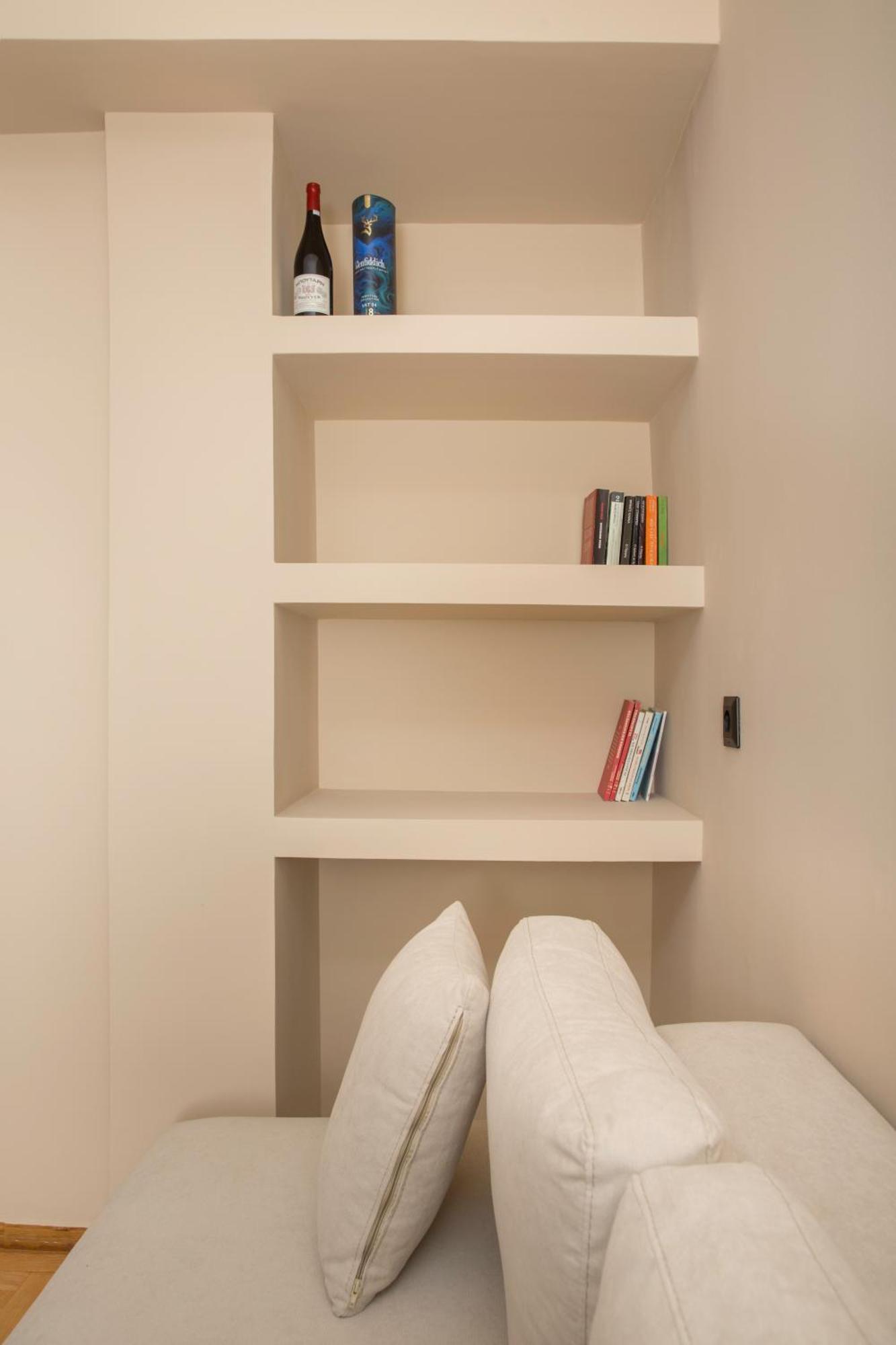 Apartment Urban Spacious Near Kallimarmaron Athens