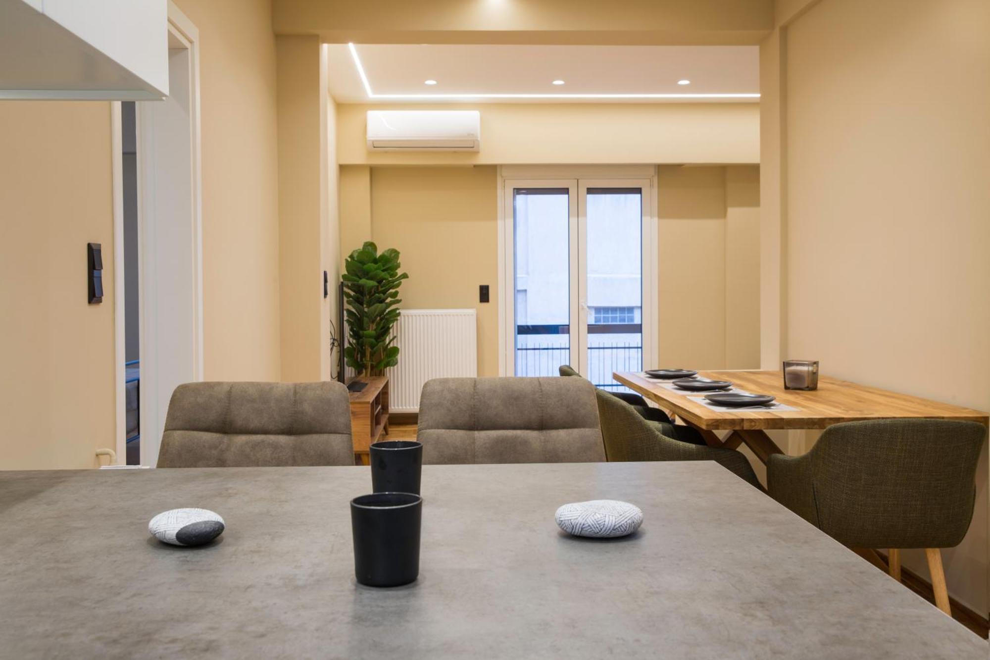 Appartement Urban Spacious Near Kallimarmaron Athene